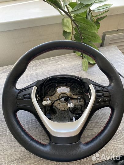 Руль BMW F30 с подогревом