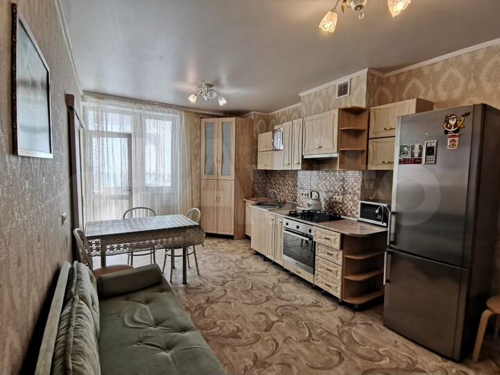 2-к. квартира, 50 м², 3/9 эт.