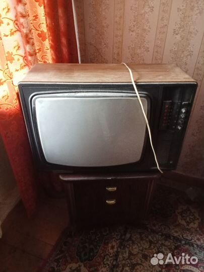 Телевизор витязь ц381д на запчасти