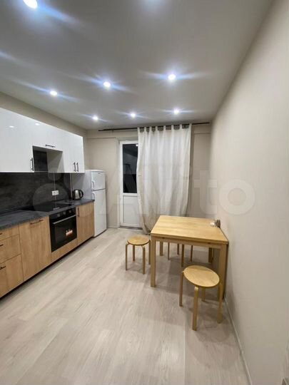 2-к. квартира, 70 м², 9/18 эт.