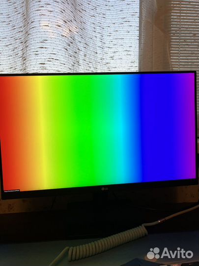 Монитор 24 дюйма LG 75Hz IPS