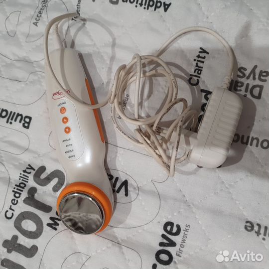 Массажер лица