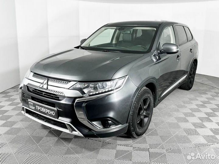 Mitsubishi Outlander 2.0 CVT, 2018, 120 747 км