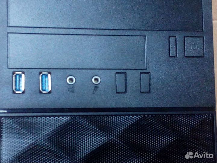 Корпус mATX InWin EFS052