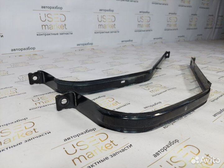 Крепление топливного бака Skoda Rapid 1.6 CFN 2014