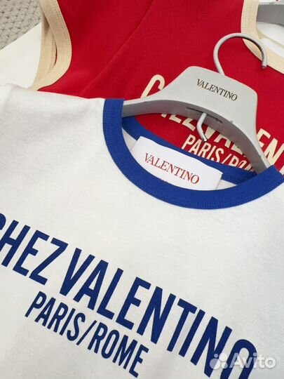 Футболка Valentino