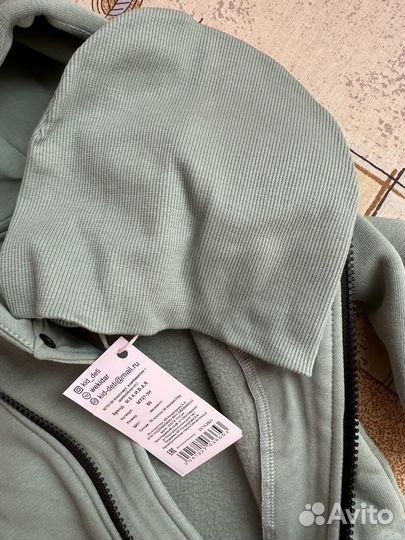 Комплект одежды для ребенка новый