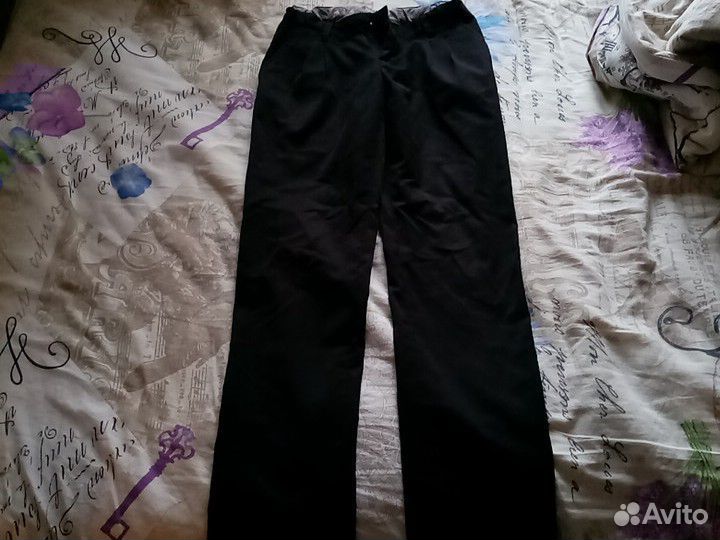 Сарафаны и пиджаки и брюки школьные