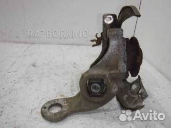 Кулак задний левый Ауди A5 8T