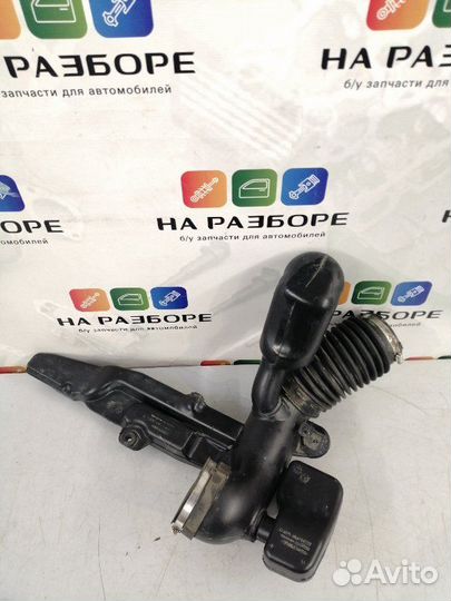 Патрубок воздушного фильтра Chevrolet Tahoe GMT