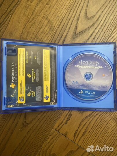 Игра для PS4 Horizon zero dawn complete edition