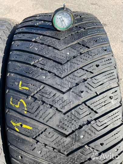 Goodyear UltraGrip Ice Arctic SUV 255/55 R18