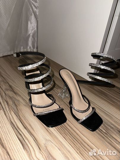 Туфли женские