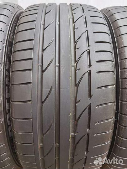 Bridgestone Potenza S001 255/40 R19 100Y