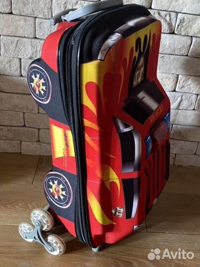 Чемодан детский Supershunk пожарная машина