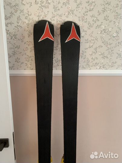 Горные лыжи atomic redster gs