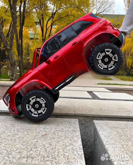 Детский электромобиль mercedes
