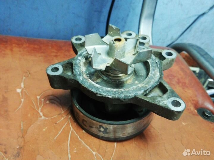 Насос водяной Джили Эмгранд EC-7