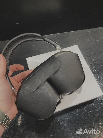 Наушники Airpods max