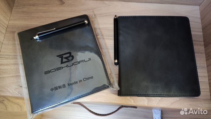 Чехол Onyx boox Leaf 2 + стилус