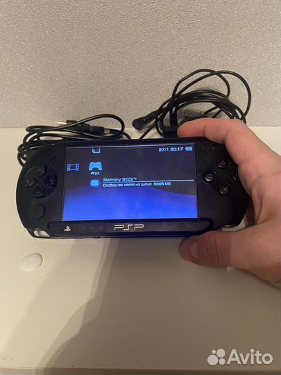 Sony psp e 1008