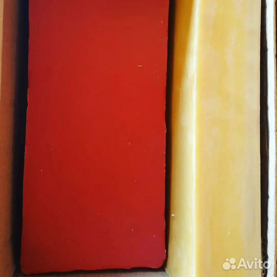 Воск пчелиный цветной