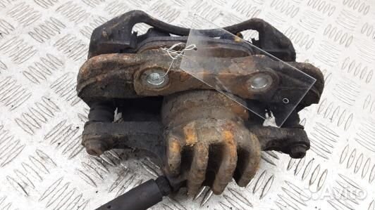 Суппорт тормозной передний правый peugeot 308 1 (D