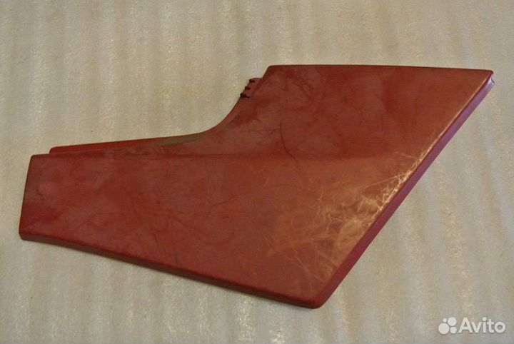 Бардачок боковая крышка honda vt250 №66-68