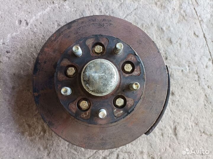 Ступица цапфа перед. левого колеса старекс без абс