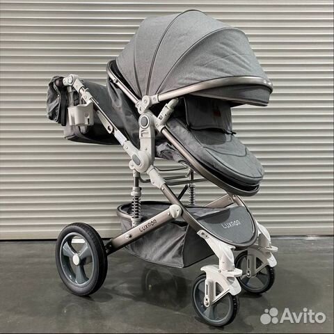 Прогулочная коляска Luxmom
