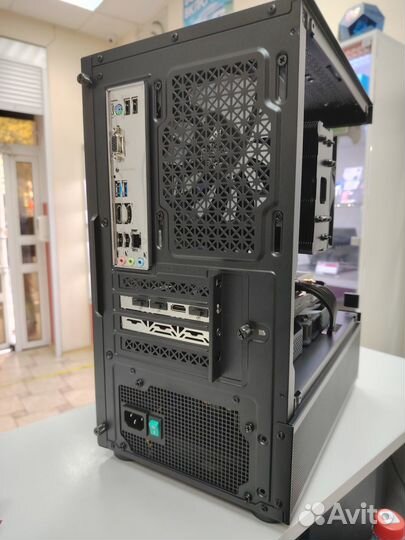 Игровой пк Ryzen 8400F / 16G DDR5 / 512G / RX6600