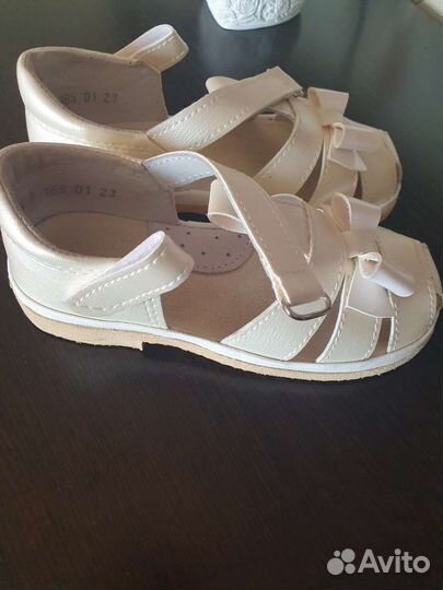 Сандалики для девочки