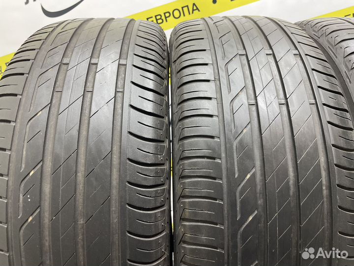 Bridgestone Turanza T001 215/55 R17