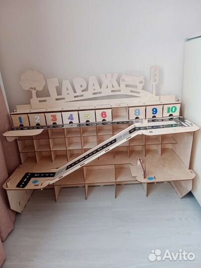 Парковка гараж для машинок