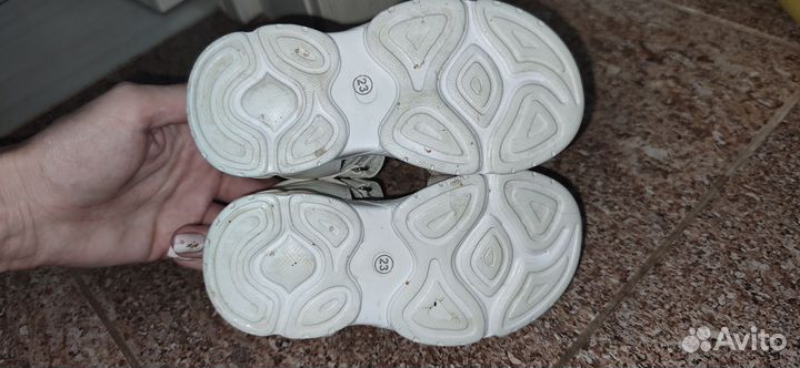 Сандалии для девочки