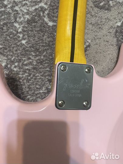 Гитара Fender Stratocaster