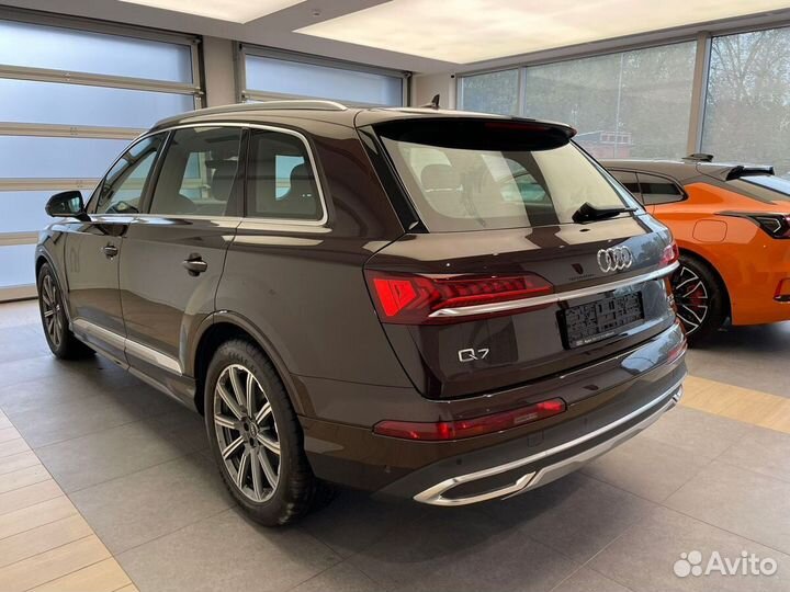 Audi Q7 3.0 AT, 2022