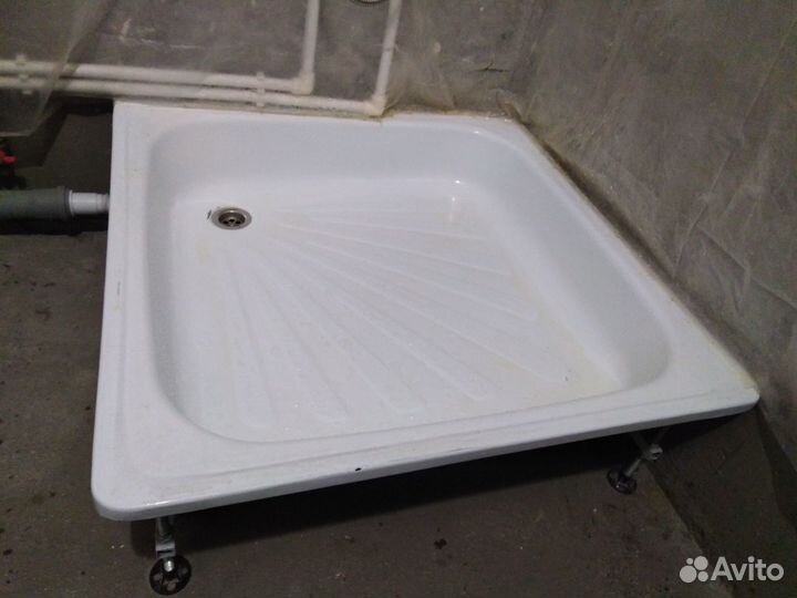 Поддон для душа 80х80