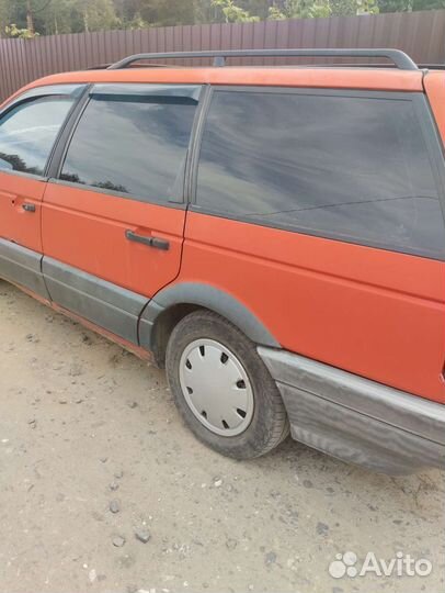 Разбор. Запчасти. Volkswagen Passat B3. 2.0 - 1991