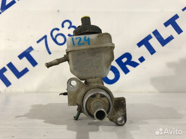 Главный тормозной цилиндр renault sandero 1 1.6 мт