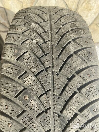 Bfgoodrich G-Force Stud 215/65 R16 Q