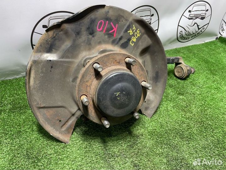 Ступица передняя правая Toyota Land Cruiser Prado