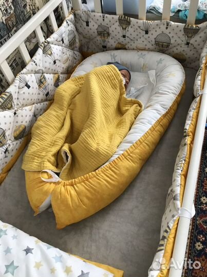 Комплект в кроватку (бортики)