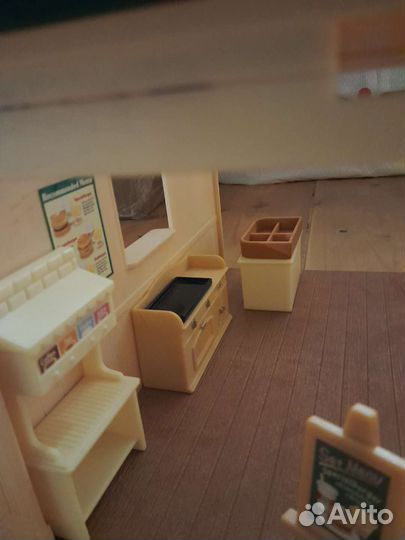 Sylvanian Families домики, бургерная, лайнер