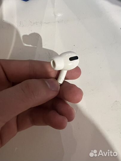 Airpods pro наушник правый