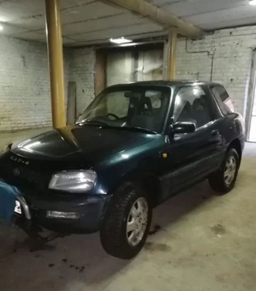 Toyota RAV4: фото владельца
