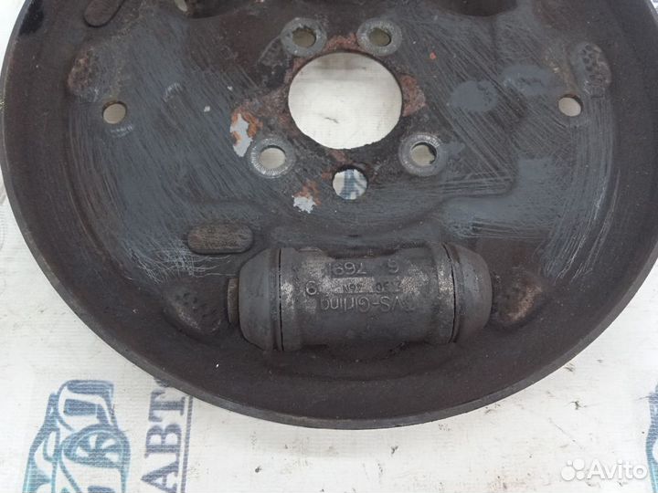 Пыльник тормозного барабана Volkswagen Polo V (2009—2015)