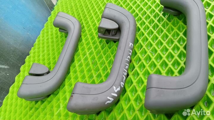 Ручка потолка Geely emgrand ec7 2013