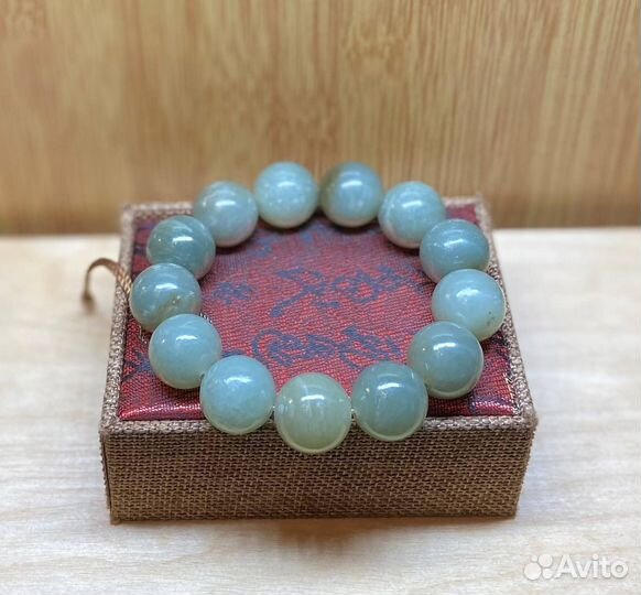 Браслет из нефрита 18 мм