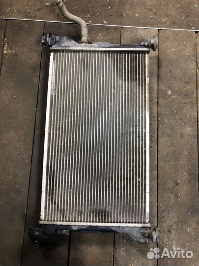 Радиатор охлаждения двс Ford Focus 1